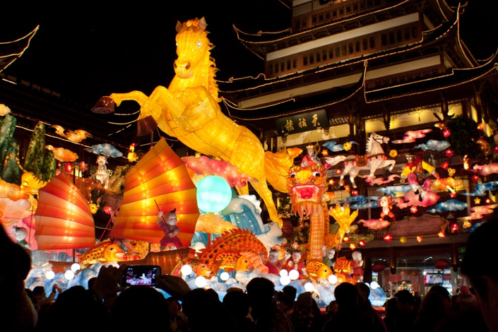 china lantern festival horse at night