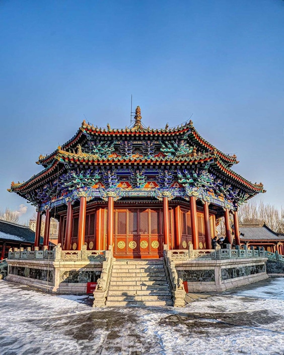 a traditional Chinese pavilion in Shenyang, China, a favorite stop for Shenyang travel guides